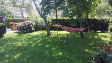 Фото номера Апартаменты с 1 спальней Апартаменты One-room apartment with private inner-yard г. Юодкранте 15