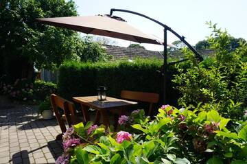 Фото номера Апартаменты с 1 спальней Апартаменты One-room apartment with private inner-yard г. Юодкранте 23